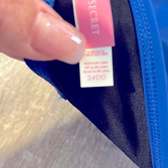 Victoria’s Secret Bikini Top Halter Wrap    New Without Tags - Picture 4 of 4